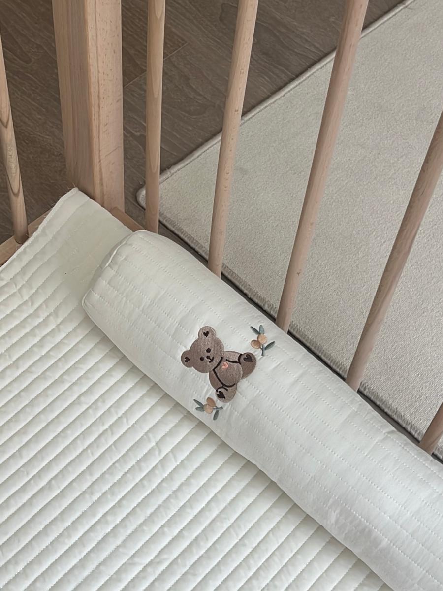 1 piece white embroidered cylindrical pillow children's pillow baby crib cushion bed surround universal for all seasons: WHITE