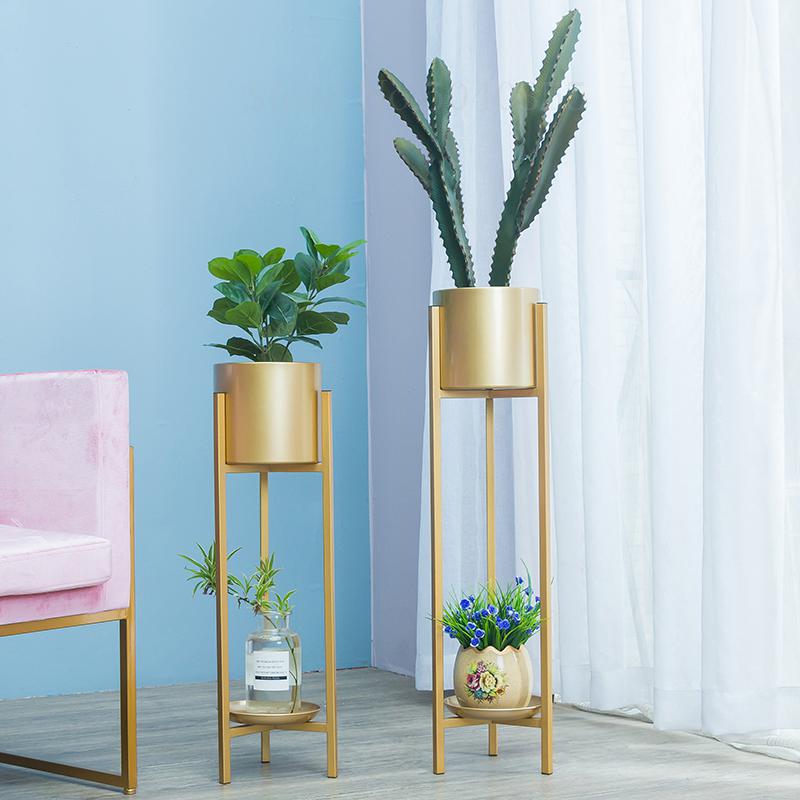 Nordisk blomsterstand stue smedejern metal moderne minimalistisk gulv guld dekoration indendørs bar urtepotte hylde