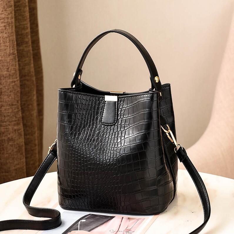 Laamei Solid Handbag Bucket Bags Women Pattern Handbag High Capacity Casual Crocodile Shoulder Messenger Bags Ladies PU Purse: Black