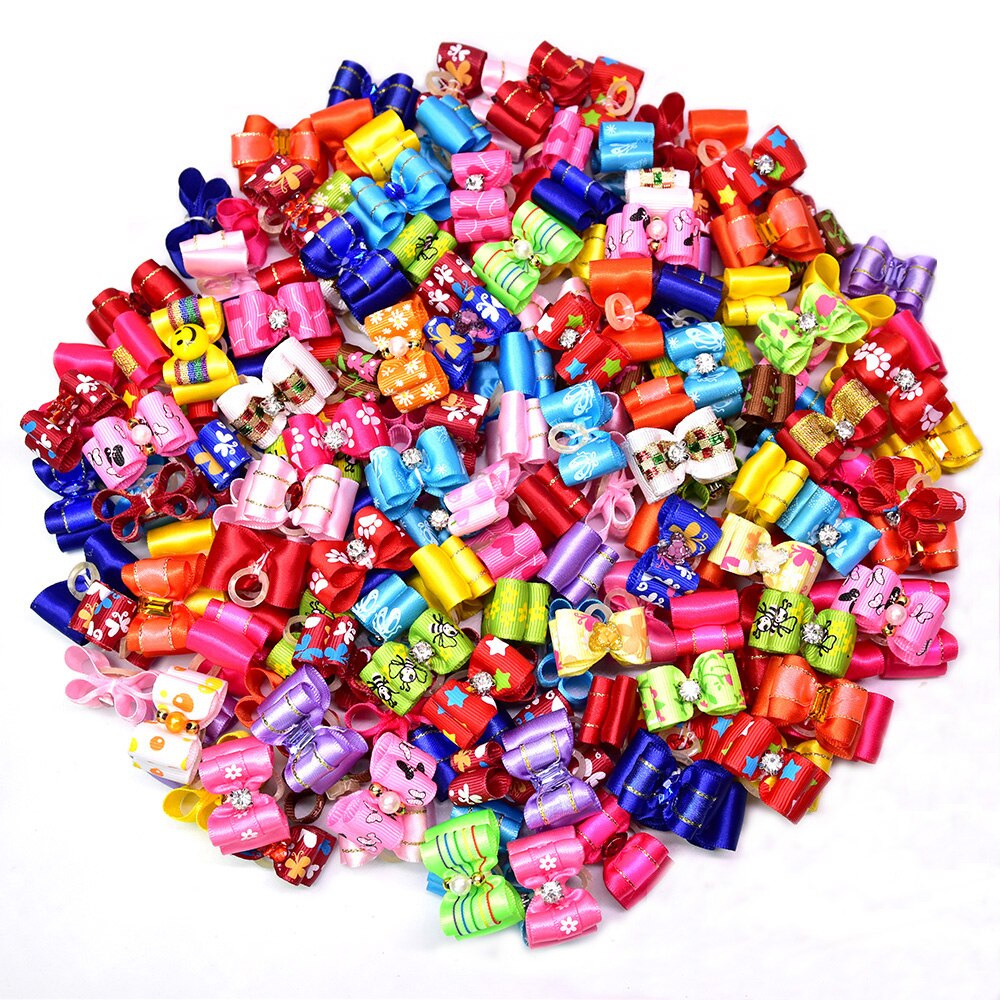 100Pcs Kleine Puppy Hond Kat Haarelastiekjes Met Strass Gemengde Patronen Hond Grooming Accessoires Voor Kleine Honden huisdier Producten
