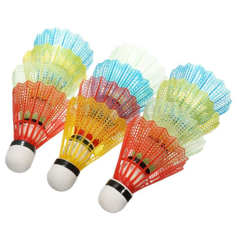 1 st plast badmintonbollar sport träning träning fjäderboll färg badminton boll gym sport tillbehör lek fjäderboll