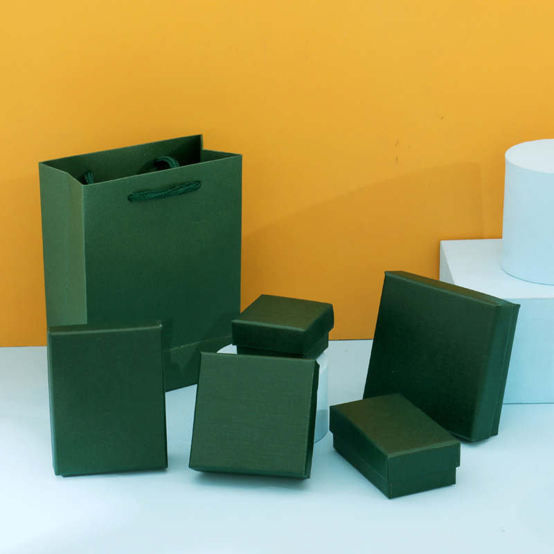 Caja de cartón verde para joyería, juego de anillos, collares, esponja rectangular, relleno de papel de cartón, cajas de embalaje de , 1 unidad