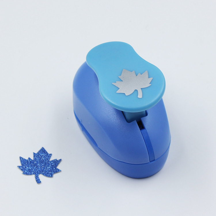 2.5cm Handmade Crafts and Scrapbooking Tool Paper Punch For Photo Gallery DIY Card Punches Embossing device Maple Leaf