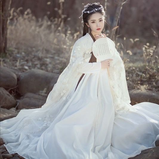 Tradycyjny chiński kostium dla kobiet Hanfu sukienka w stylu Vintage starożytny damskie białe stroje bluzka ludowej strój Tang ubrania imprezowe: 6 Meter hem dress / M
