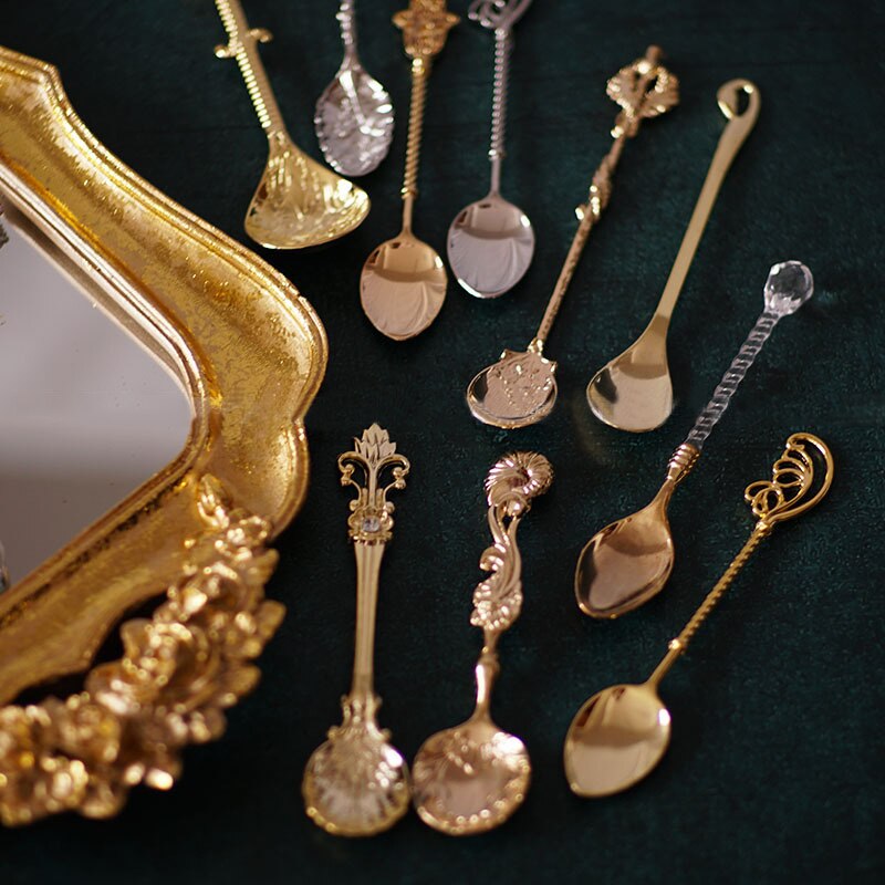Retro Coffee Spoon Sugar Tea Dessert Cake Spoons Carved Ice Cream Teaspoon Alloy Teaspoon Cutlery Accessories Kitchen Tool
