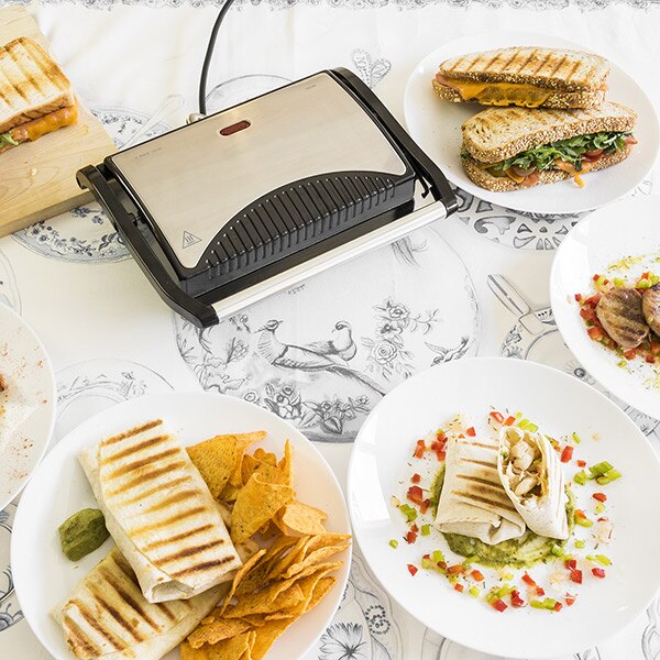 Grill de Contacto Cecotec 3022 700W