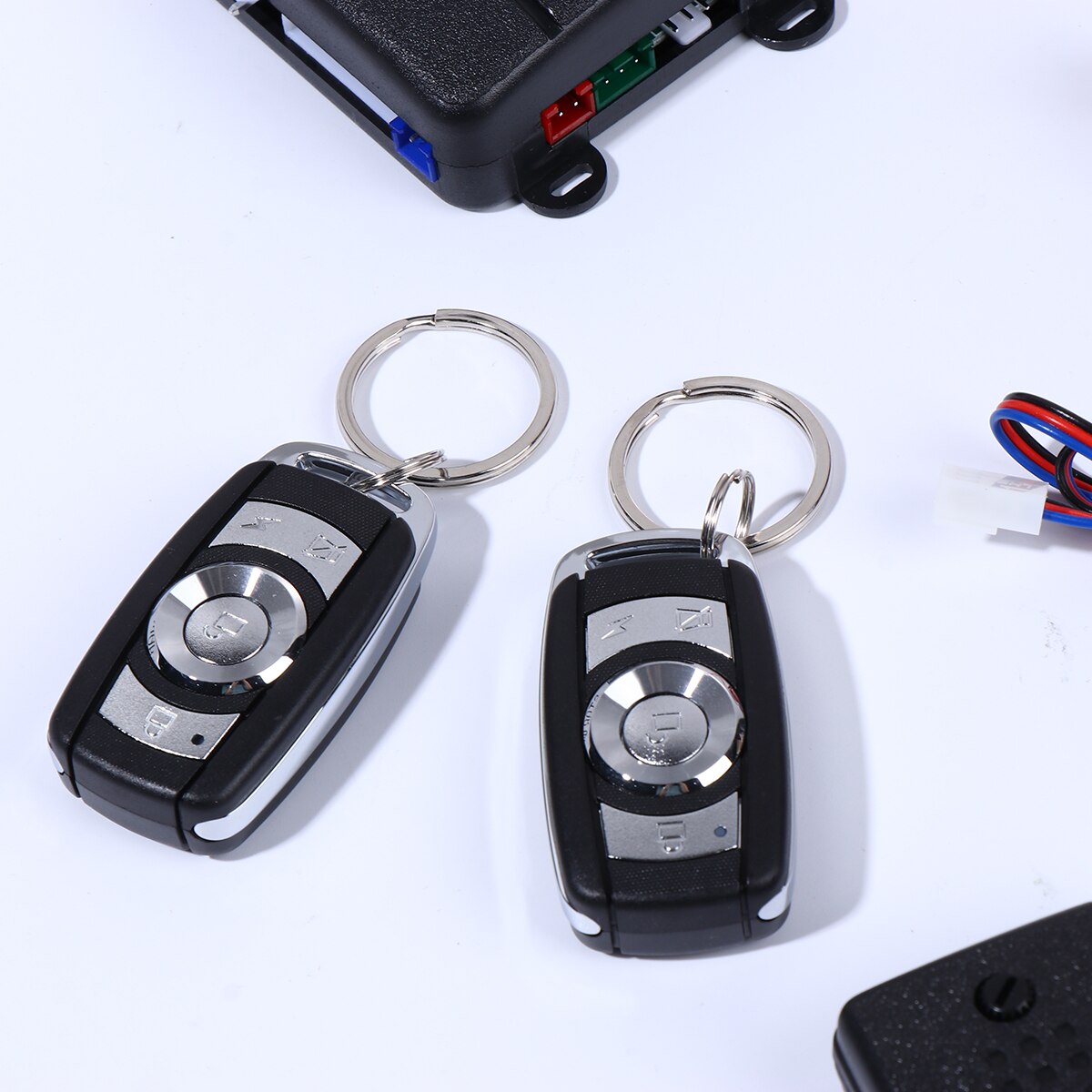 Set of Car Alarm System Smart Remote Control 12V Burglar Alarm System Locking Alarm System Security System for Vehicle Auto Car