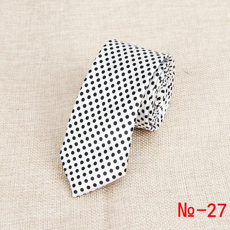 Corbata delgada de clásica para hombre, notas musicales coloridas, guitarra de Piano impresa, corbata de poliéster de 5cm de ancho, accesorio de para