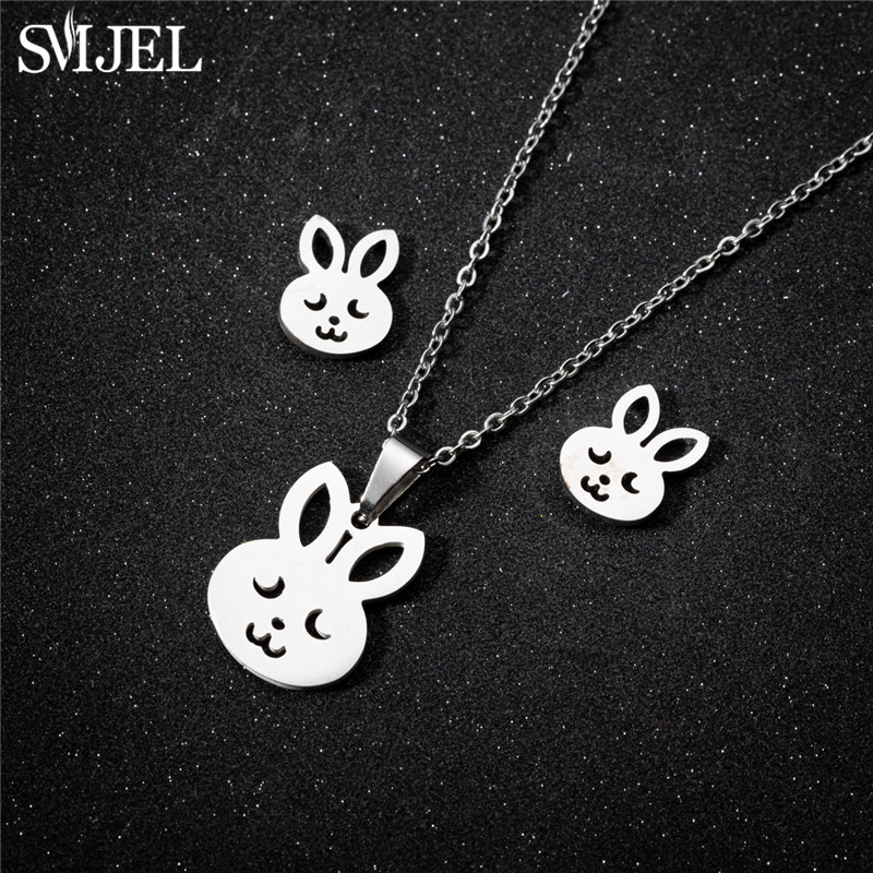 Juegos de joyas para mujer de mariposa de acero inoxidable de estilo coreano, collar con colgante de insecto y abeja de dibujos animados, de boda para playa de verano para niñas: PLATEADO