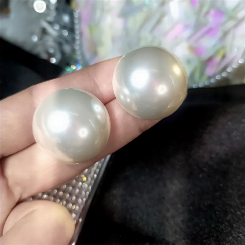 Trend 2.0CM Big Imitation Pearl Round Stud Earrings Minimalist Statement Brincos for Women Geometric Party Wedding Girl