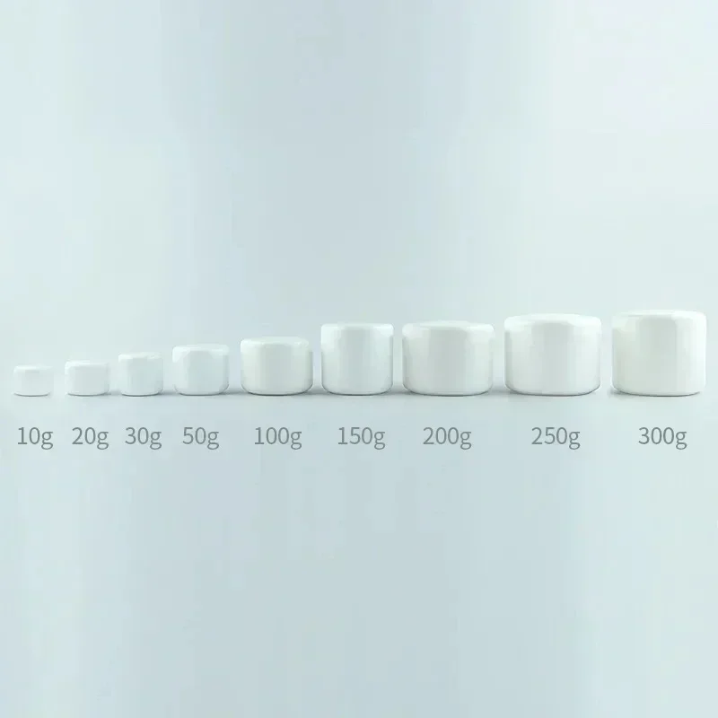 40 stuks/set potjes met deksels, plastic flesjes, crèmepotjes, cosmeticaverpakkingen, lipglossdoosjes, kleine potjes, lege navulbare gelblikjes: Donkergrijs / 10ml