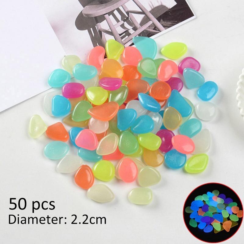 50 stuks/pak glow in the dark stenen tuindecoratie aquariumbodem landschap gloeiende stenen kunsthars lichtgevende stenen: Gemengde kleur