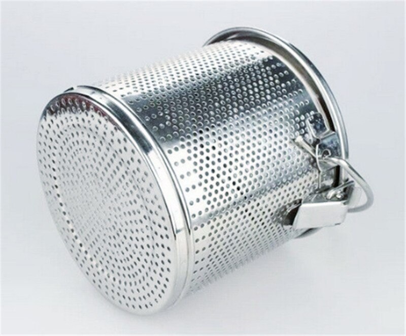 big 304 Stainless Steel Seasoning Bag Gravy Soup Taste Spice Box Basket Brine Pot Slag Separation mesh Colander Strainers