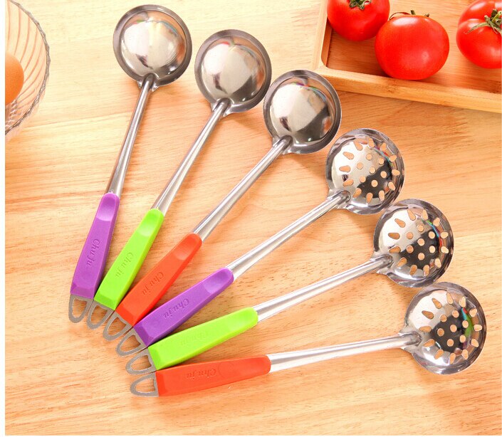 Colorful handle stainless steel spoon stirring kitchen soup can be hanging colander pot spoon kitchen accessories cooking tools