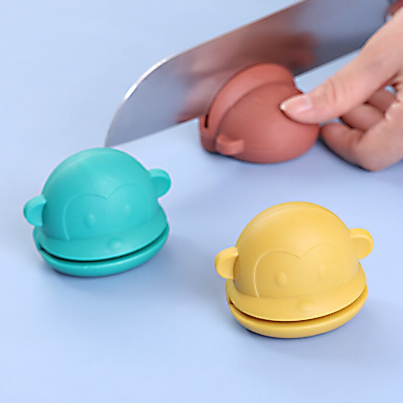 Household Multifunction Cartoon Knife Sharpener Kitchen Mini Manual Sharpening Monkey Shape Knife Sharpener