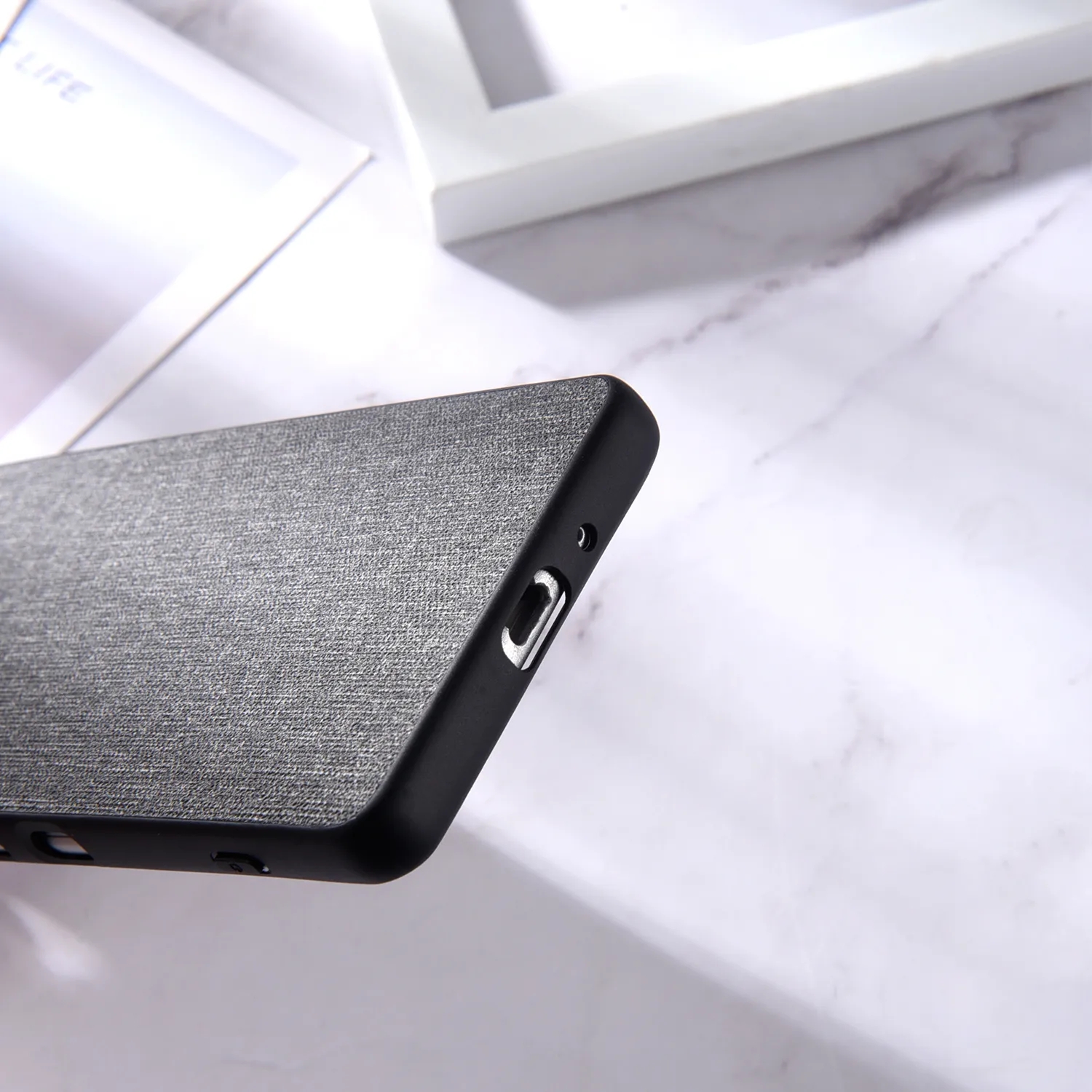 Funda de teléfono de tela de lujo para Sony xperia 5V 10V 1V 5IV 10III 1III 10IV 5III 1IV Slim Soft Bumper Hard PC Back Cover