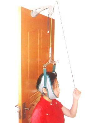 Door suspension cervical traction frame cervical tensioner tractor Home neck stretching