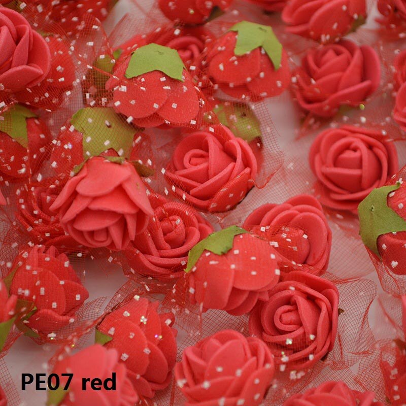 50 st 2cm mini pe skum rosor konstgjorda siden blomhuvuden handgjorda diy krans bröllop födelsedag hem inredning box tillbehör: Pe07 röda