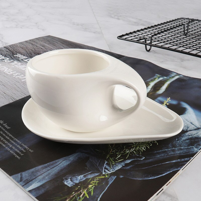 Tasse à café en céramique, style européen tordu, avec soucoupe, tasse à thé créative de l&#39;après-midi, porcelaine blanche, pour eau et lait, verres