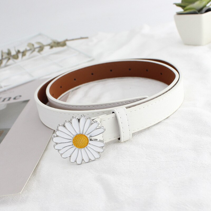 Lille daisy pu fint bælte kvinder linning koreansk stil studerende blomsterspænde personlighed glat spænde imiteret læder: Hvid