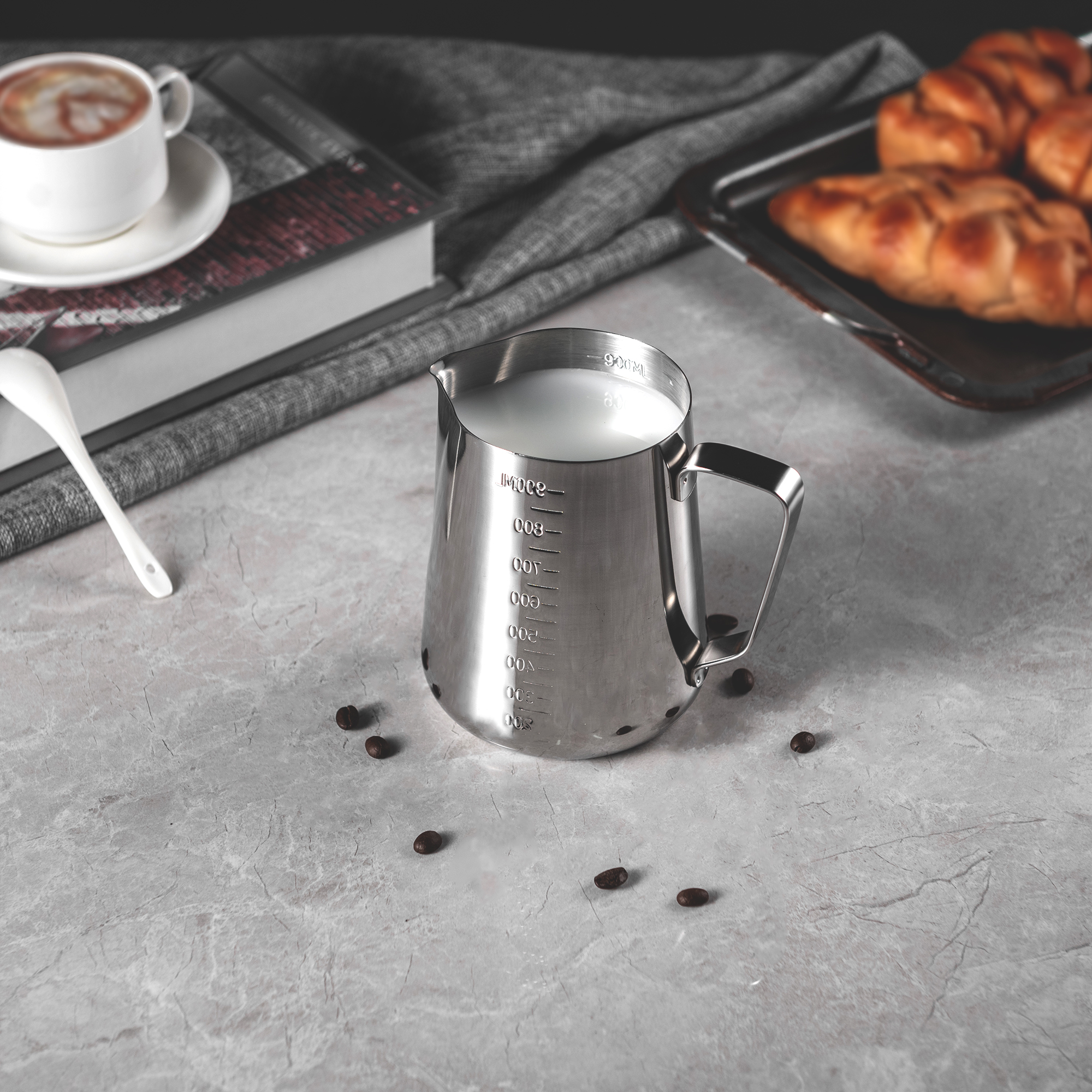 Ruostumattomasta teräksestä valmistettu maidonvaahdotuskannu espresso kahvin höyrytyskannu cappuccino barista craft latte maidonvaahdotin kannu