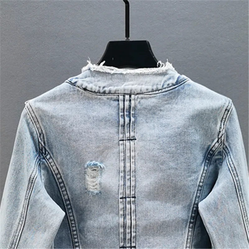 Ljusblå vintage-jeansjackor med o-ringning, hål, cowboy-ytterkläder, smal, kort fåll, fransig, stora fickor, jeansjacka, kappa, dam
