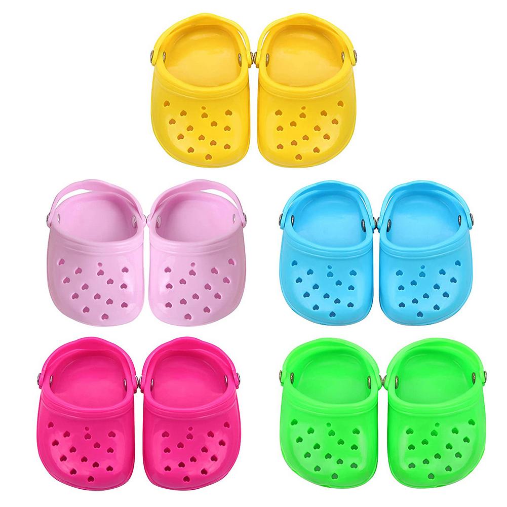 Gryzak dla psa zabawkowe zwierzątko oddychające kapcie antypoślizgowe obuwie dla duży placki cukierki kolorowe Holey buty oddychające buciki z siatki dla psa na lato