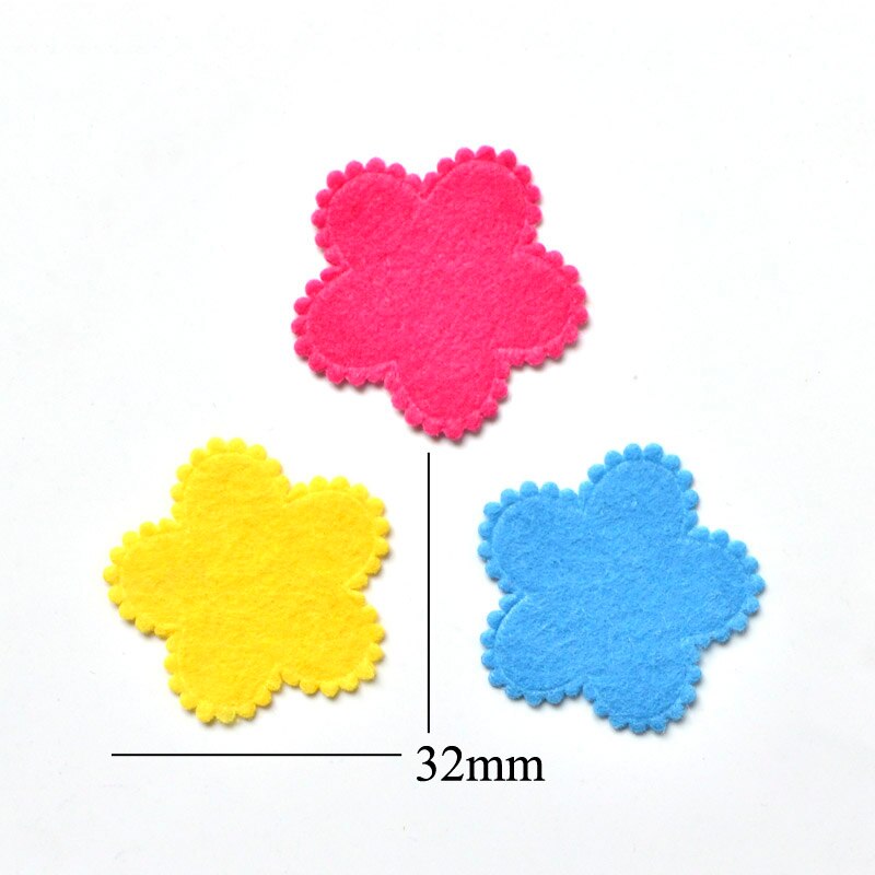 50 STKS Gemengde Bloem Stof Patches 32mm Vilt Applicaties Ambachten Wedding DIY Scrapbooking K12