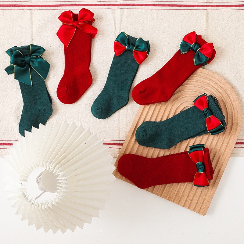 0-3T 2 Pairs Baby Kids Christmas Baby Girl Socks calzini con nodo a fiocco calzini per bambini calze verdi rosse