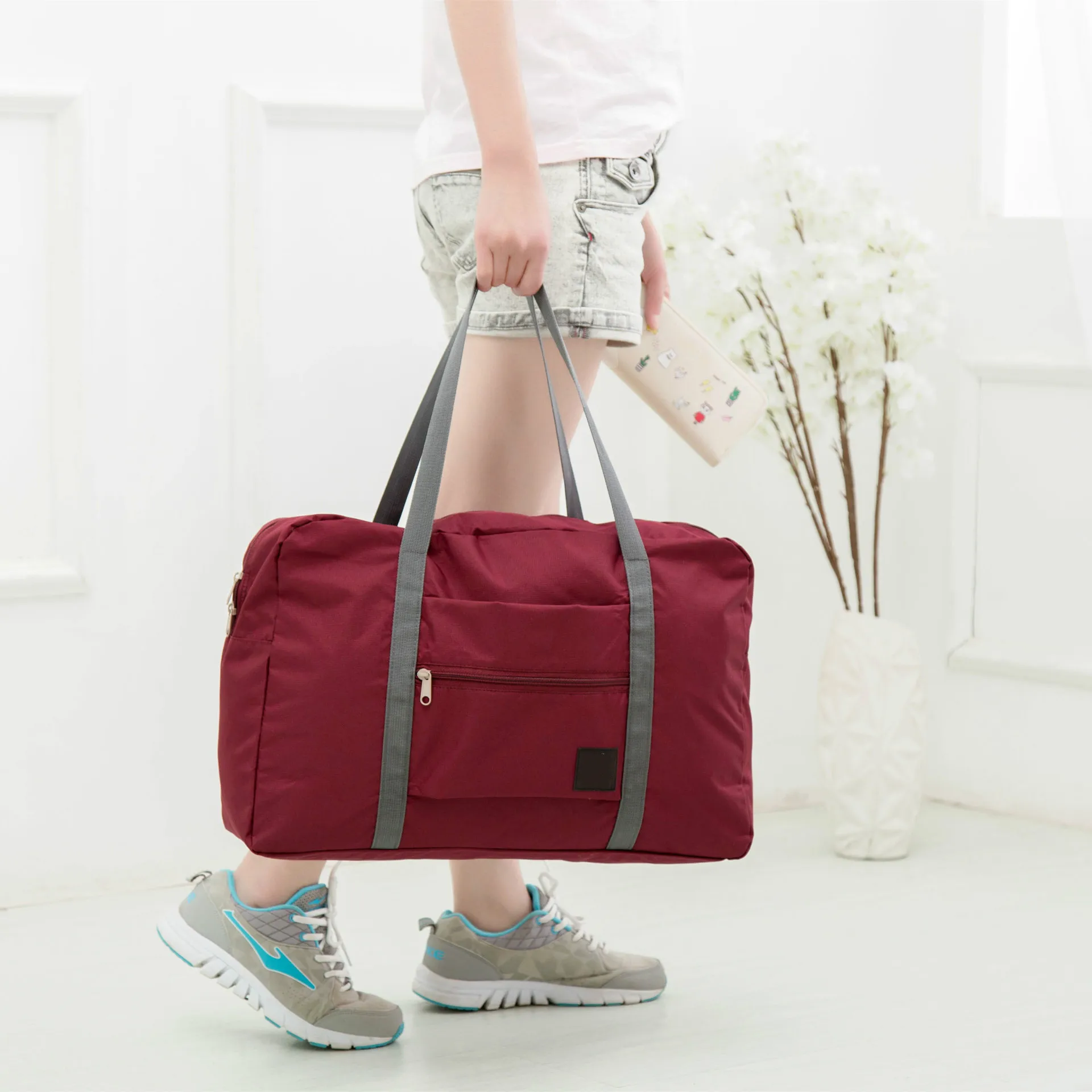 Travel Luggage Bag Gym Fitness Bags Waterproof Nylon Sports Handbags Women Yoga Swimming Tas Dry Wet Gymtas Sac De Sport: Burgundy