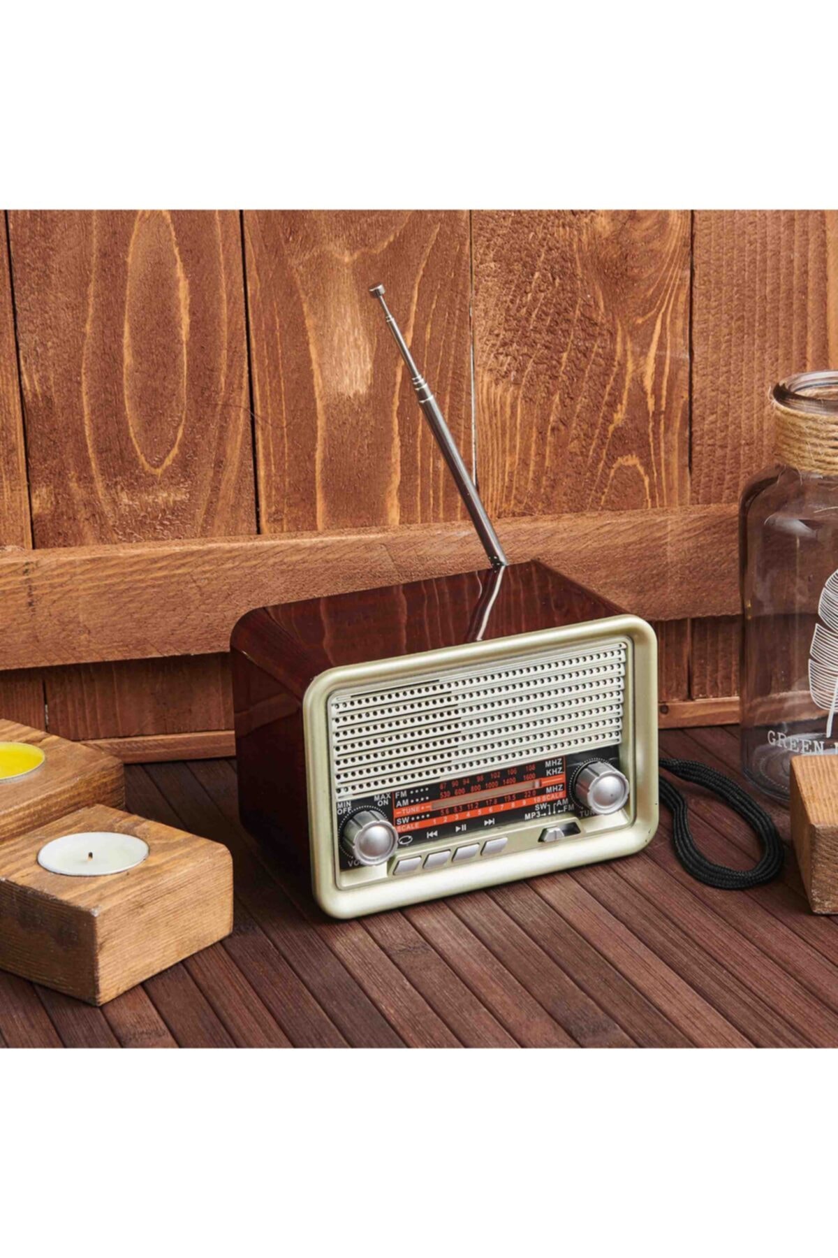 Rechargable Nostalgic Radio Bluetooth Speaker