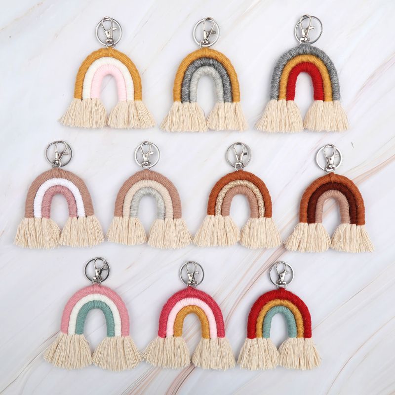 Weven Regenboog Sleutelhangers Voor Vrouwen Boho Handgemaakte Sleutelhouder Sleutelhanger Macrame Bag Charm Auto Opknoping Sieraden