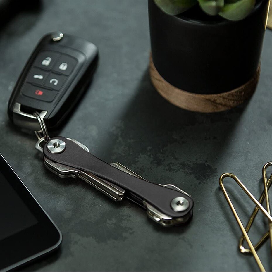 Smart key chain Mini Keychain Compact Key Decorative Holder Clip Home Storage Metal key Clip Aluminum Organizer Keychain