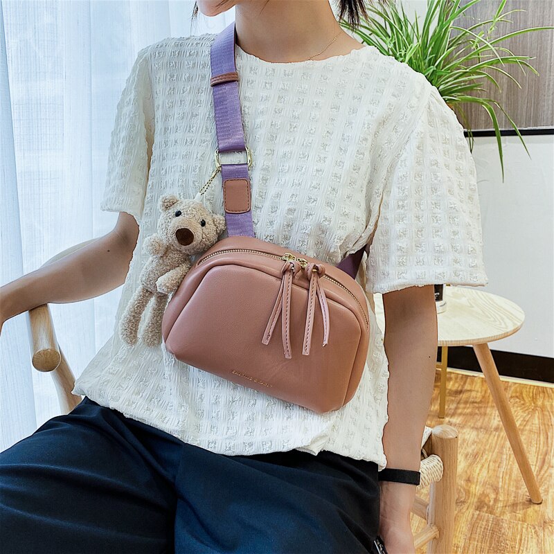 Mode Tassen Voor Vrouwen Effen Kleur Pu Lederen Beer Hanger Vrouwen Schouder Tas Crossbody Tassen Voor Vrouwen Sac een Belangrijkste