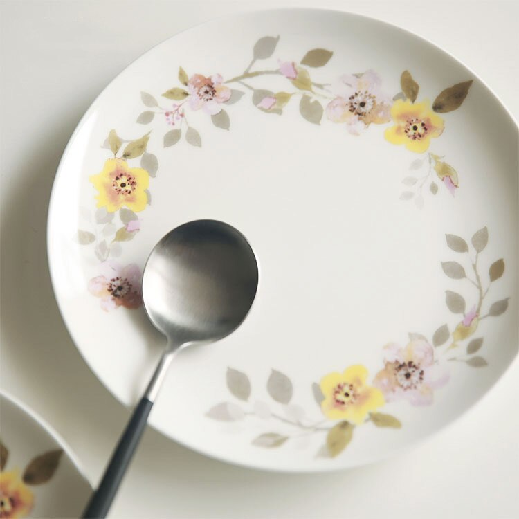 Porcelæn tallerken fad på glaseret blomstret gul blomst trykt bøf tallerkener mad småkager fade 8 tommer sød