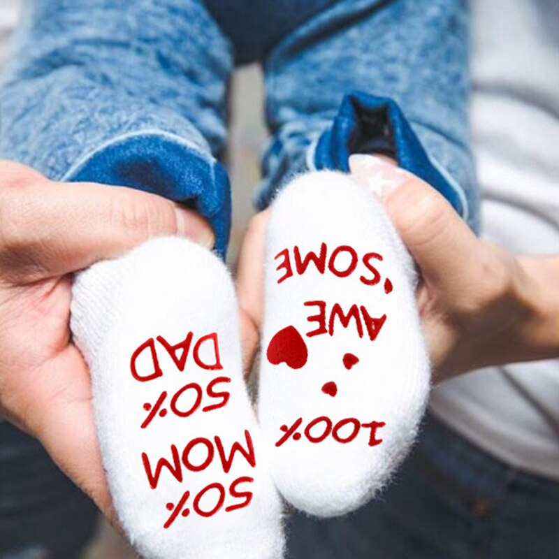 Calcetines para bebé con frases bonitas, de algodón, para niños y niñas, calzado cálido antideslizante, accesorios para bebé, para niños, color blanco