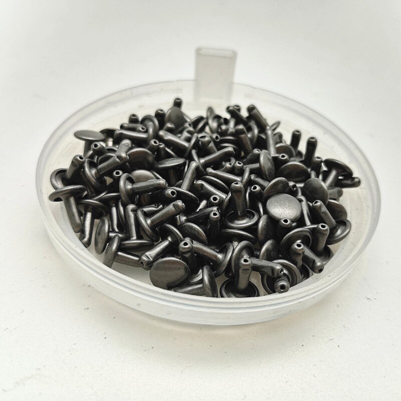 100 st 7mm runda dubbla kepsar nitkollision spik metall spik rock läderfodral sko väska bälte plagg armband: Pistolmetall