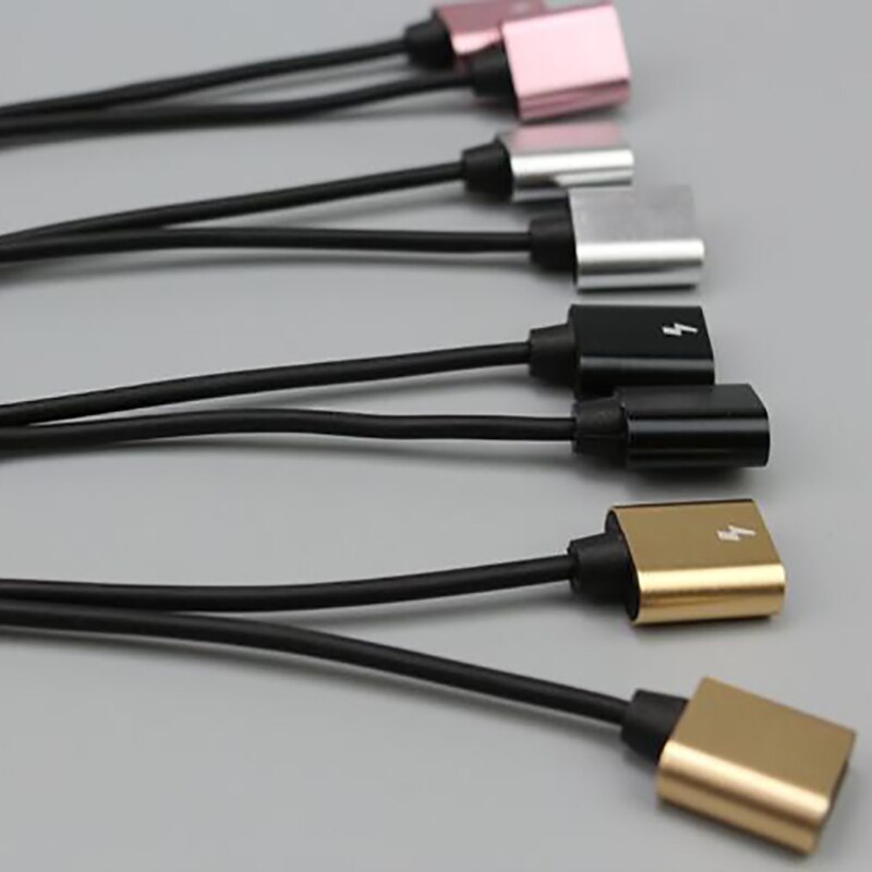 Dubbele verlichte hoofdtelefoonaansluiting en oplaadadapter donglekabel compatibel met iphone 11/11 pro/x/xr/xs/xsmax /8/7, ondersteunt alle ios