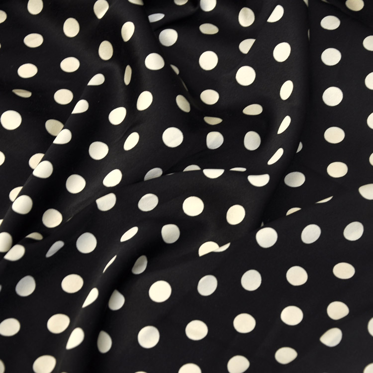 Bred 42.5 "høj kvalitet polka dot silke stretch satin stof skjorte kjole materiale: Sort