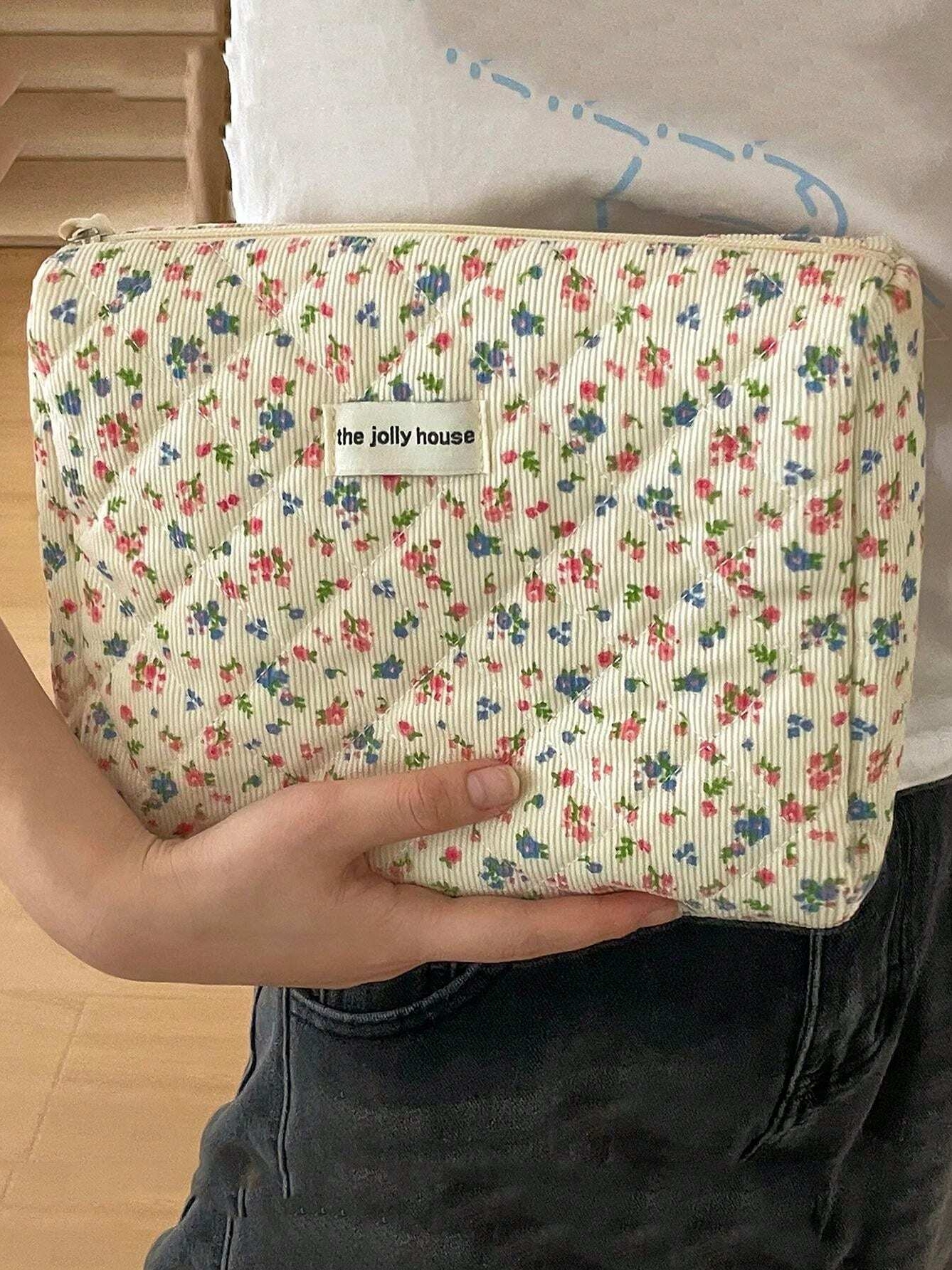 Lovely Floral Stitching Corduroy Cosmetic Bag For Storing Skin Care ltems Lipsticks Accessories Travel Necessity Birthday
