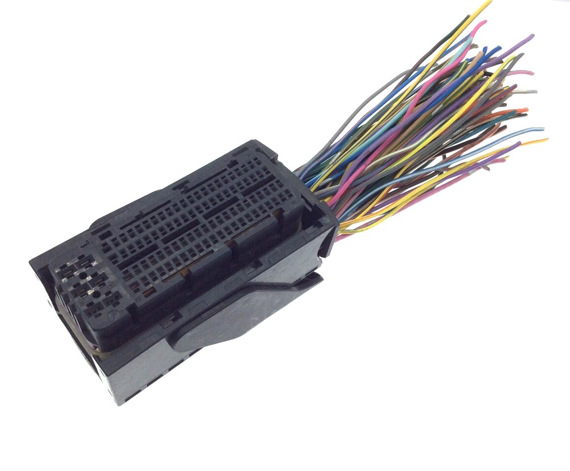 1pc used second hand 1pc for Bosch ECU EDC17/16 ECU board No. 1 plug 60pin 94pin plug female harness socket