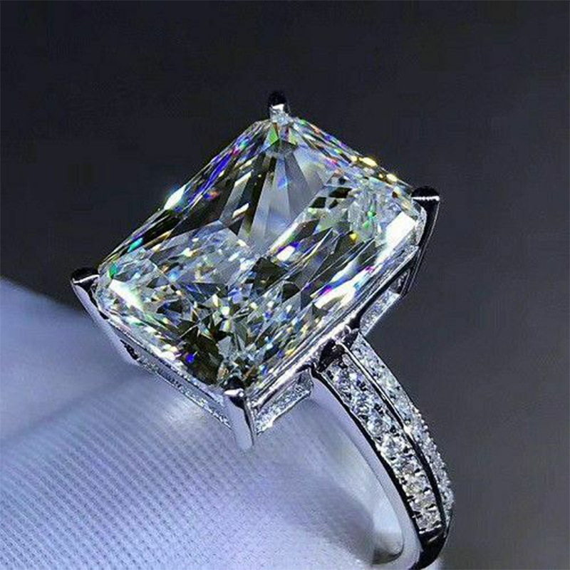 Huitan Gorgeous White Big Square Stone Women Wedding Band Jewelry Bridal Engage Party Finger Ring Shine CZ