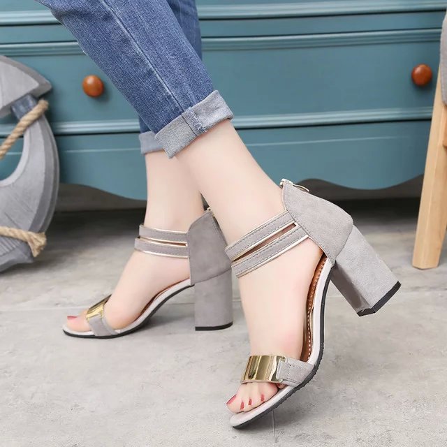 Ladies Ankle-Wrap Shoes Summer Gladiator Sandals Women Square heel Sandals Party Wedding Shoes Bling Bling Ladies Sandals