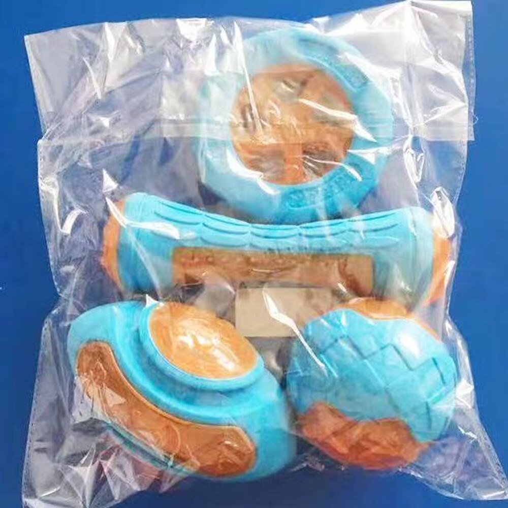 Chewing Big Dog Toys Rubber Bite Resistant Squeaky Training Playing Toy Interactive Dog Toys for Large Medium Dogs Teeth Clea: Suit Toys 4pcs