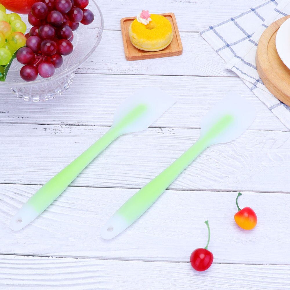 2pcs Silicone Cream Scraper Large Size Silicone Scraper Translucent Cream Scraper Cake Spatula Baking Tools for Home Restaurant(: Light Green