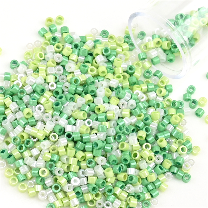 1200pcs Japanese Glass Seed Beads Uniform 2mm SeedBeads For Jewelry Making Diy Bracelet Necklace Small Craft Beads