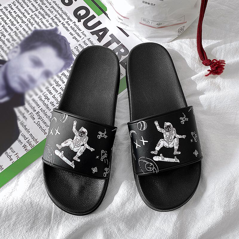 Zapatillas de verano para hombre y mujer, zapatos de astronauta espacial para exteriores, zuecos para amantes del jardín, pantuflas deslizantes de baño para interior, Chanclas de playa