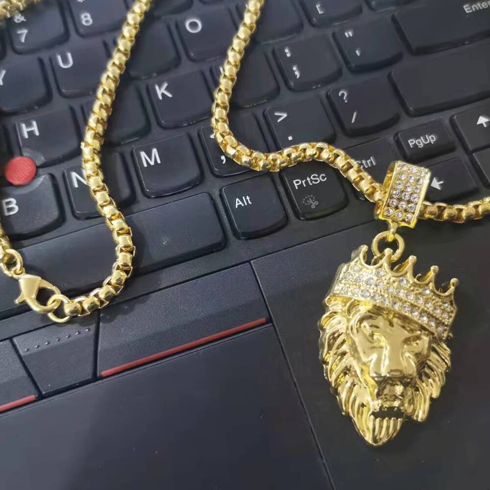 Collares de rapero de aleación para hombre y mujer, colgante de Animal de León, Hip-hop, cadena larga de Metal para suéter, de joyería