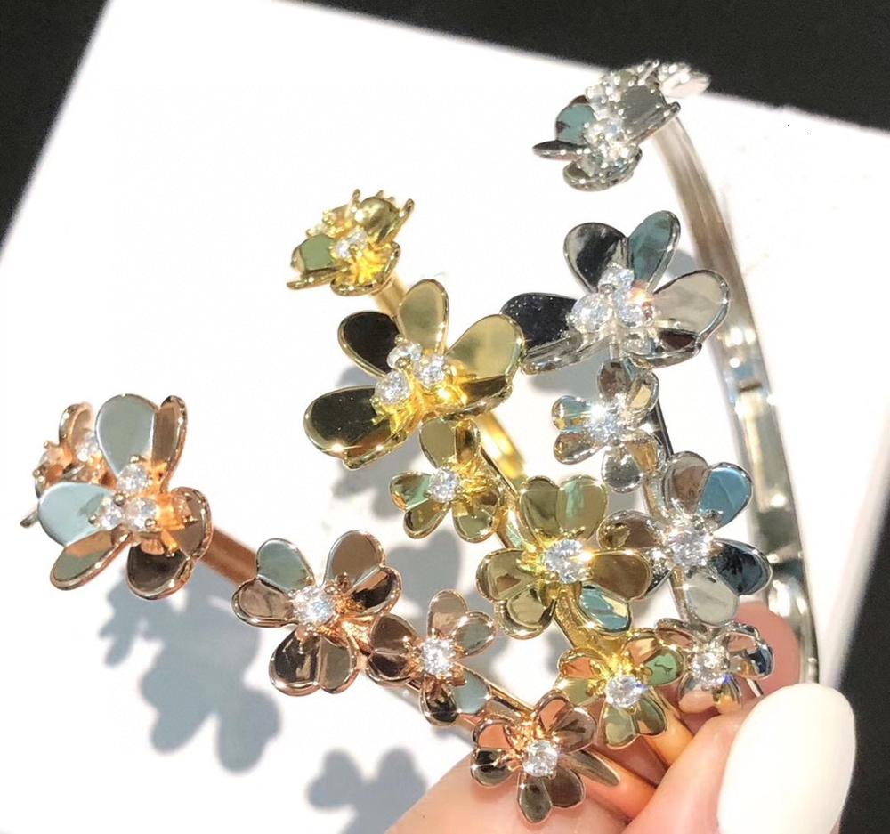 2020 nuovo Caldo di Marca Puro 925 Gioielli in Argento sterlina per Le Donne in Oro Trifoglio Braccialetto Praty Oro Monili di Cerimonia Nuziale Del Fiore Del Polsino braccialetto