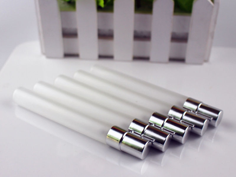 20 Stks/partij 5 Ml/10 Ml Frosted Dunne Glazen Spuitfles Navulbare Parfum Verstuiver Mini Sample Fles Parfum Glas fles